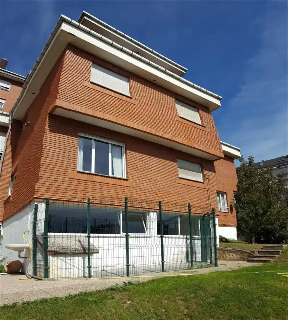 Exterior view of Flat for sale in Oviedo 
