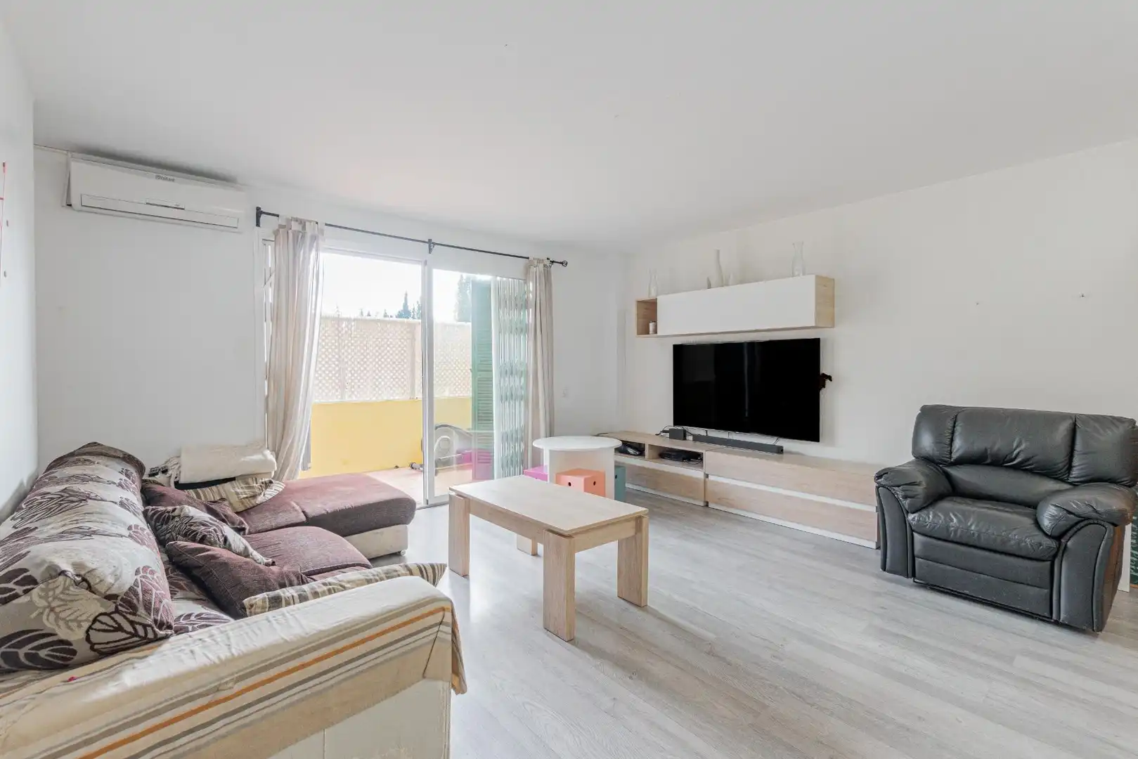 Sala d'estar de Planta baixa en venda en  Palma de Mallorca amb Aire condicionat, Calefacció i Parquet