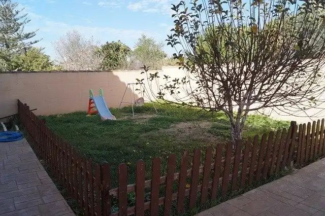 Casa o xalet en venda a Las Lagunas - Campano