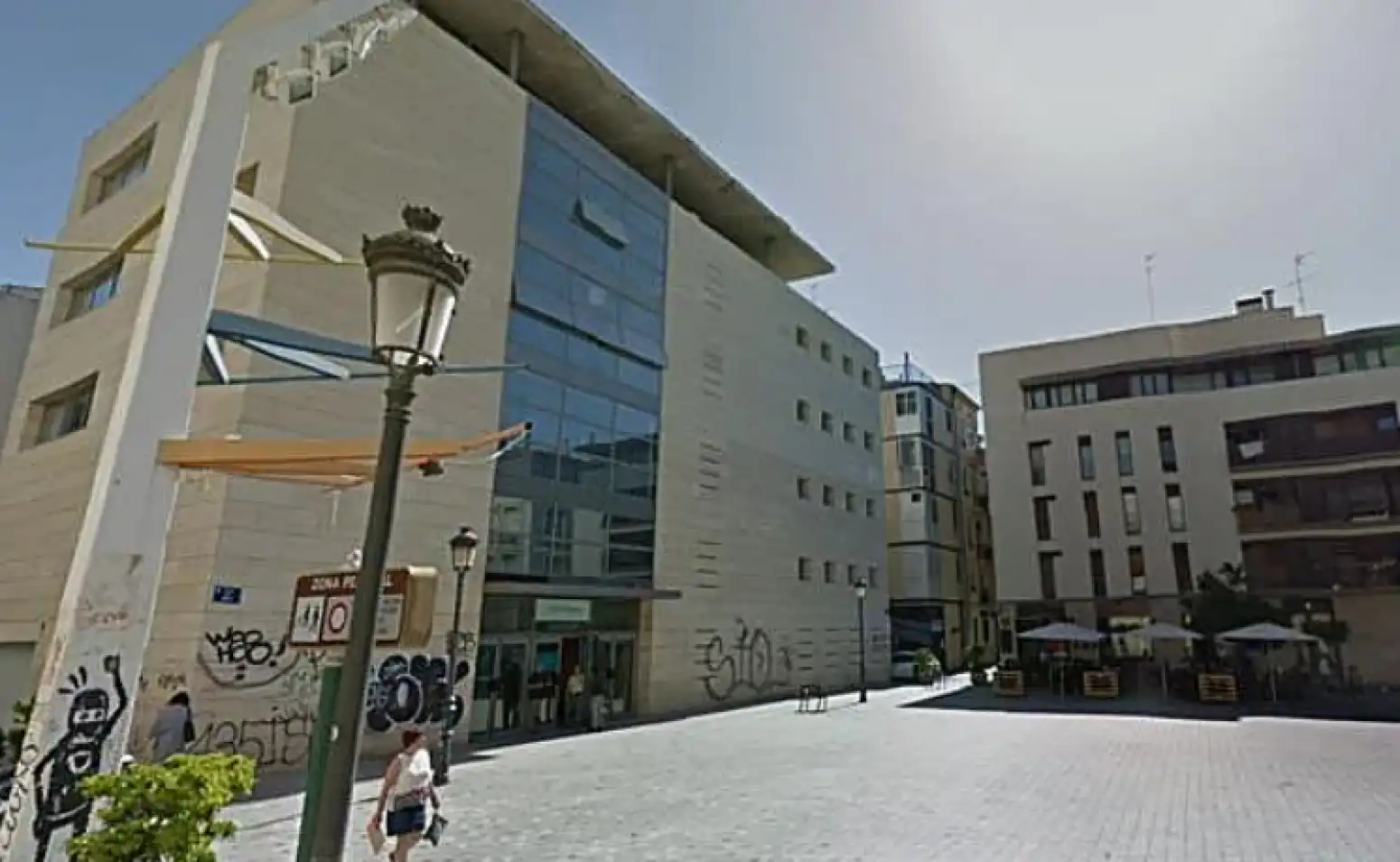 Exterior view of Flat for rent in Valencia  with Air Conditioner, Heating and Terrace