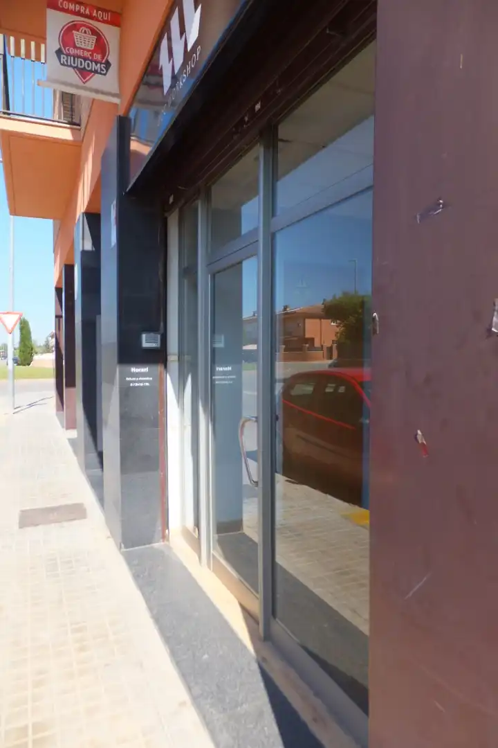 Local comercial en venta en Carrer dels Molins Nous, imagen 12