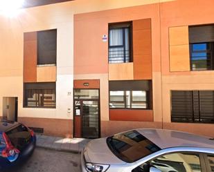 Vista exterior de Dúplex en venda en Chiloeches amb Calefacció, Parquet i Terrassa