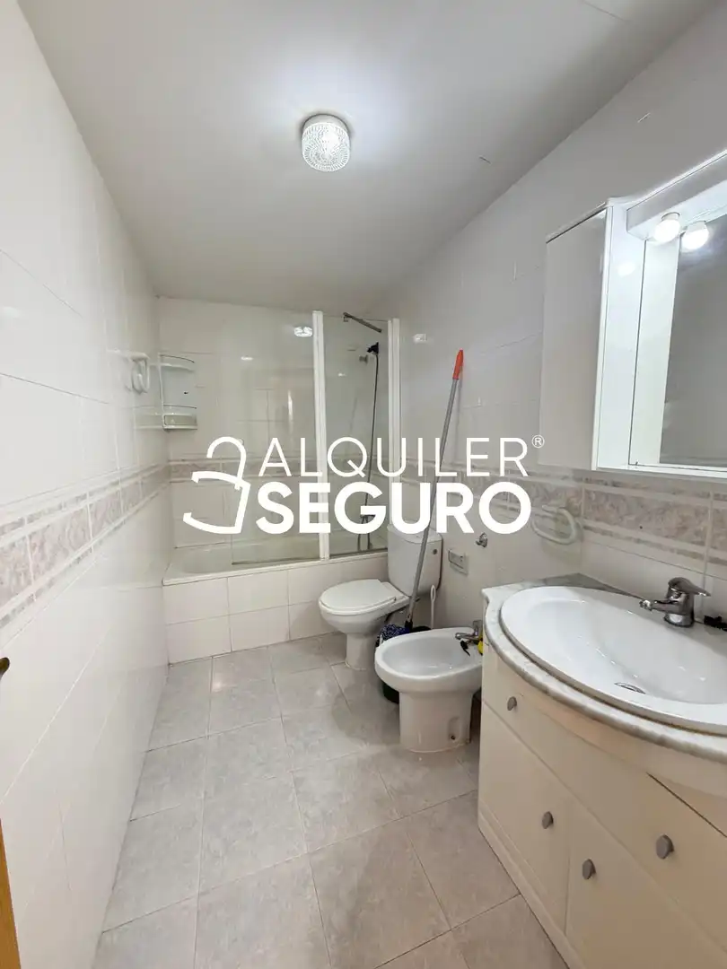 Badezimmer von Wohnung zur Miete in Oropesa del Mar / Orpesa mit Heizung, Schwimmbad und Möbliert