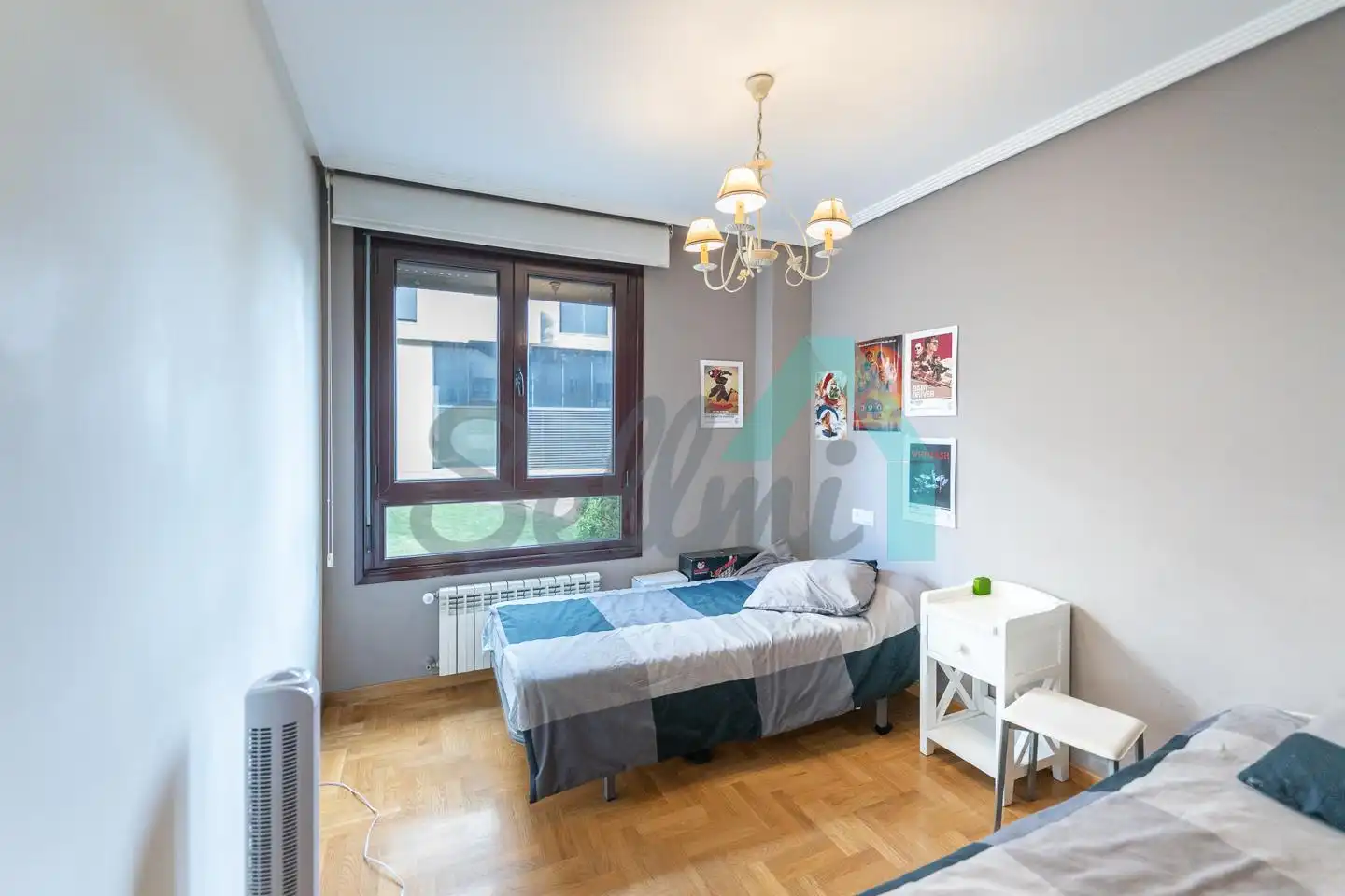 Habitación de Piso en venta en Oviedo  con Calefacción, Parquet y Trastero