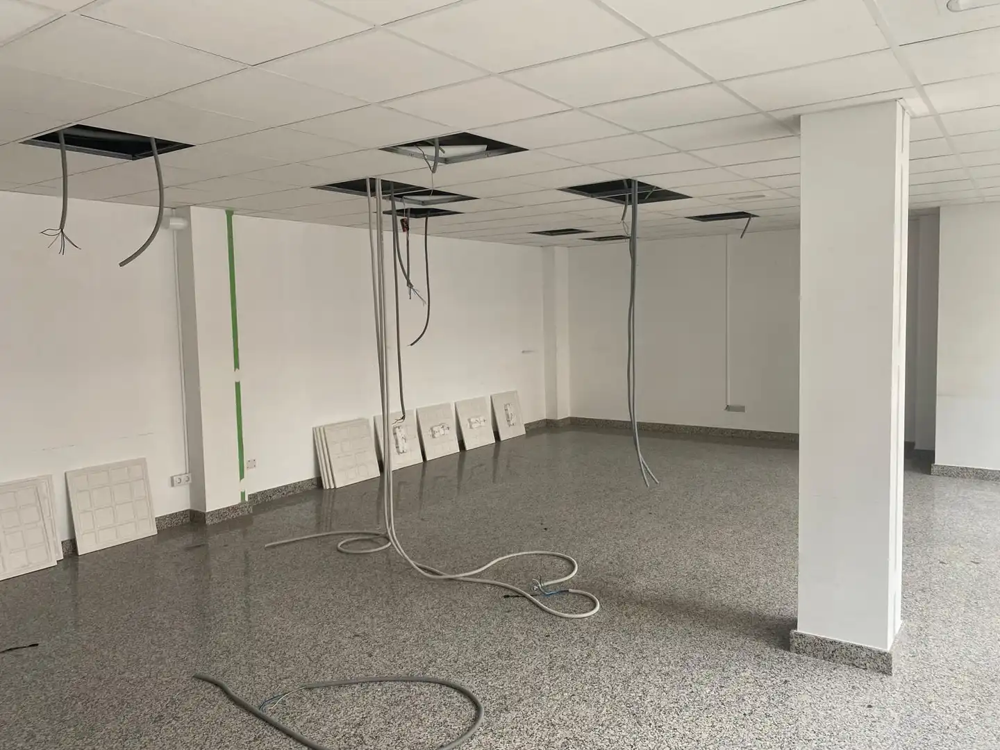 Büro zur Miete in Calahorra mit Abstellraum und Möbliert