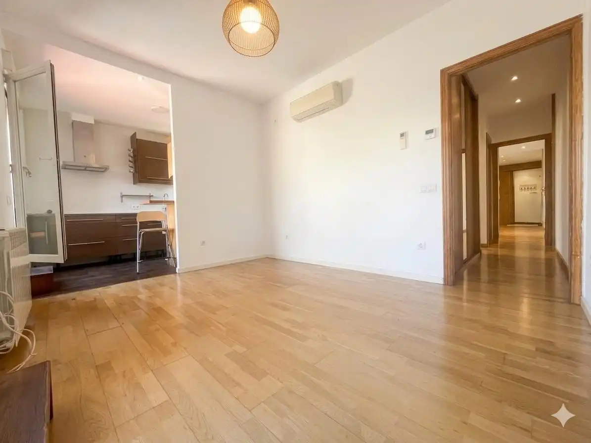 Wohnzimmer von Dachboden zur Miete in Madrid mit Klimaanlage, Heizung und Terrasse