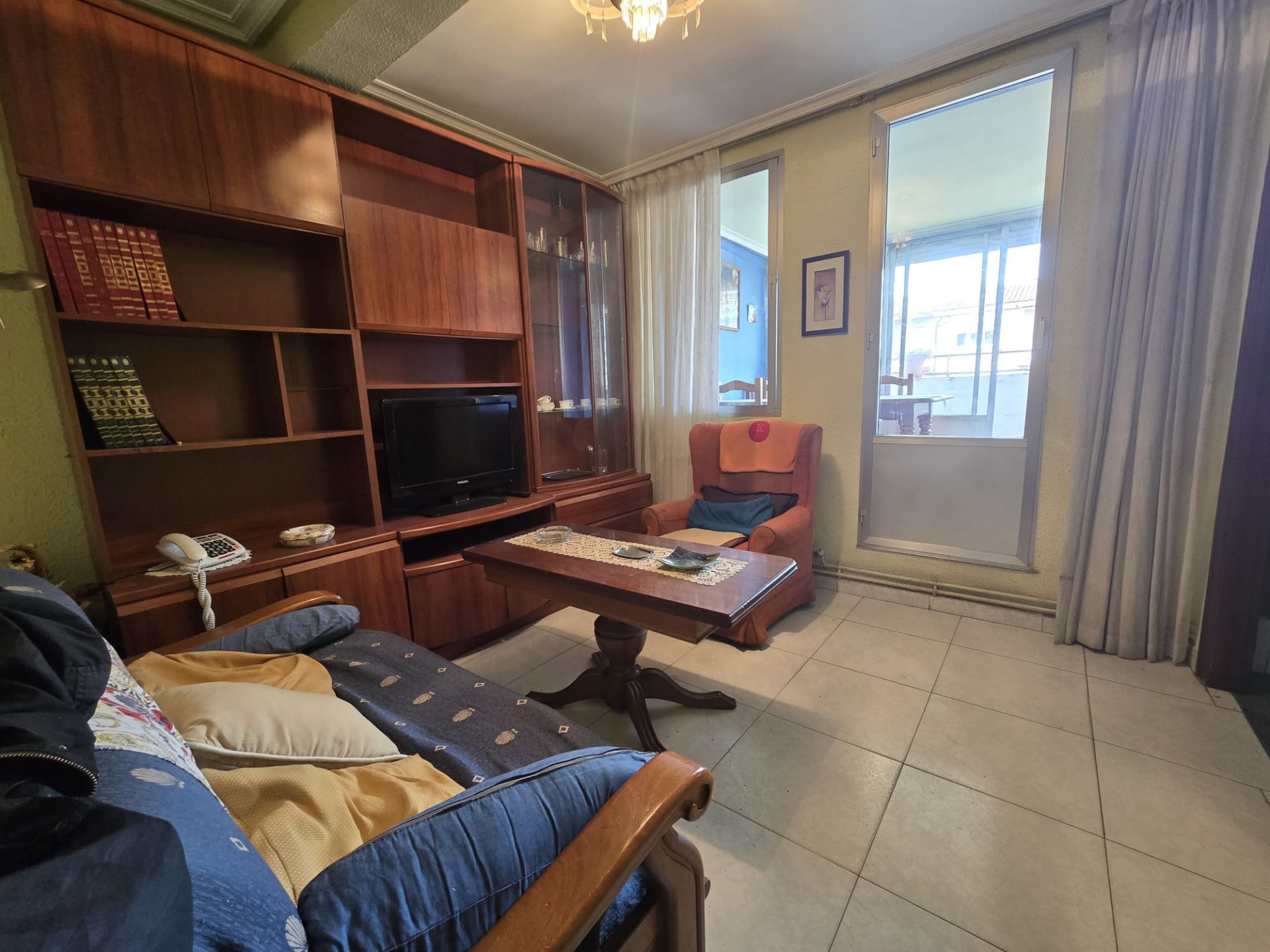 Sala d'estar de Àtic en venda en  Logroño amb Calefacció i Traster