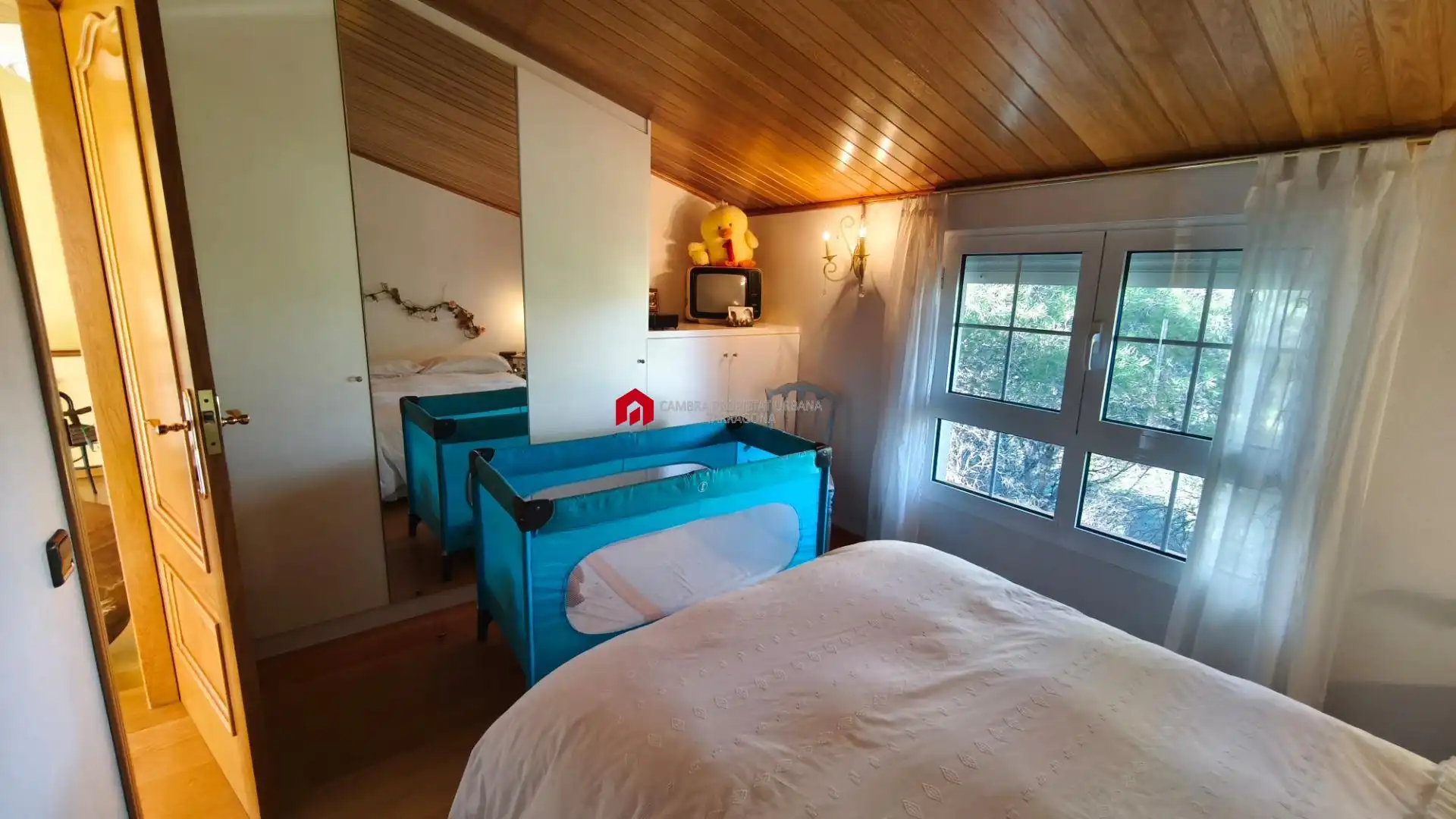 Dormitori de Casa o xalet en venda en Tortosa amb Calefacció, Jardí privat i Terrassa