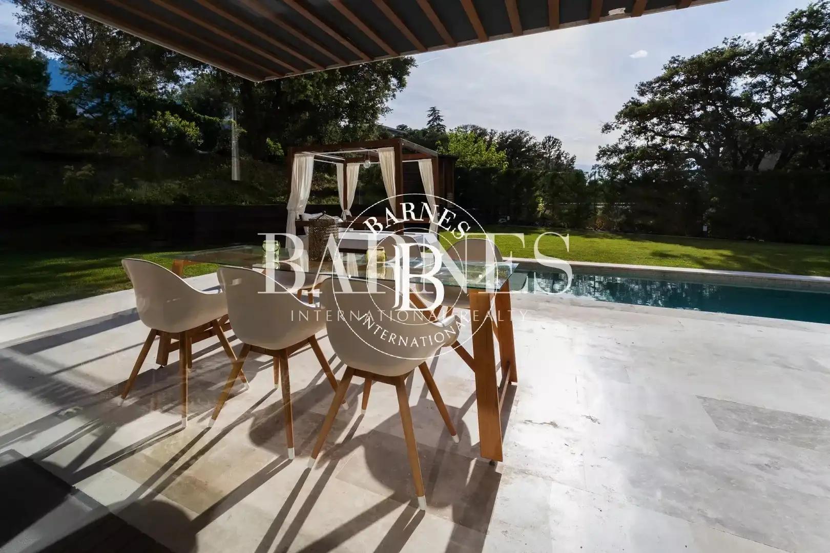 Jardín de Casa o chalet en venta en Ciudalcampo con Aire acondicionado, Calefacción y Piscina