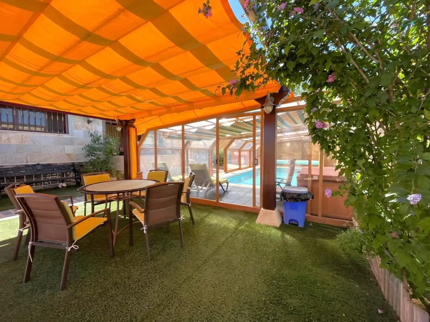 Detached house with pool for sale in Valdepeñas, imagen 2