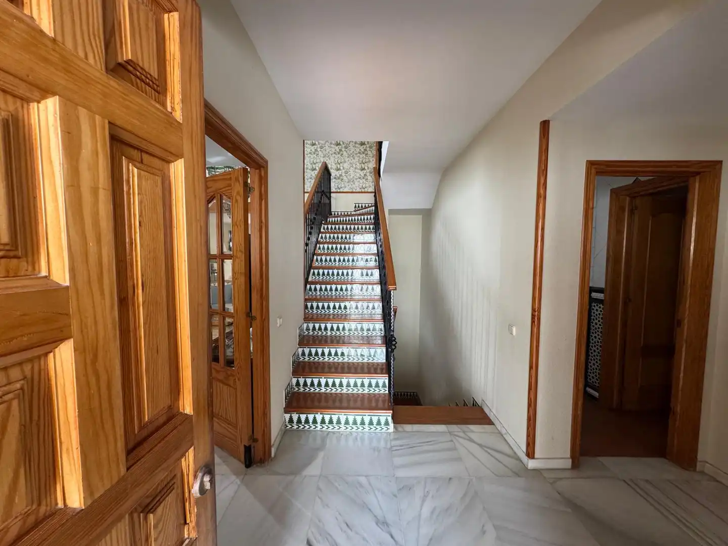 Houses for sale in Roquetas de Mar  with Air Conditioner, Heating and Private garden