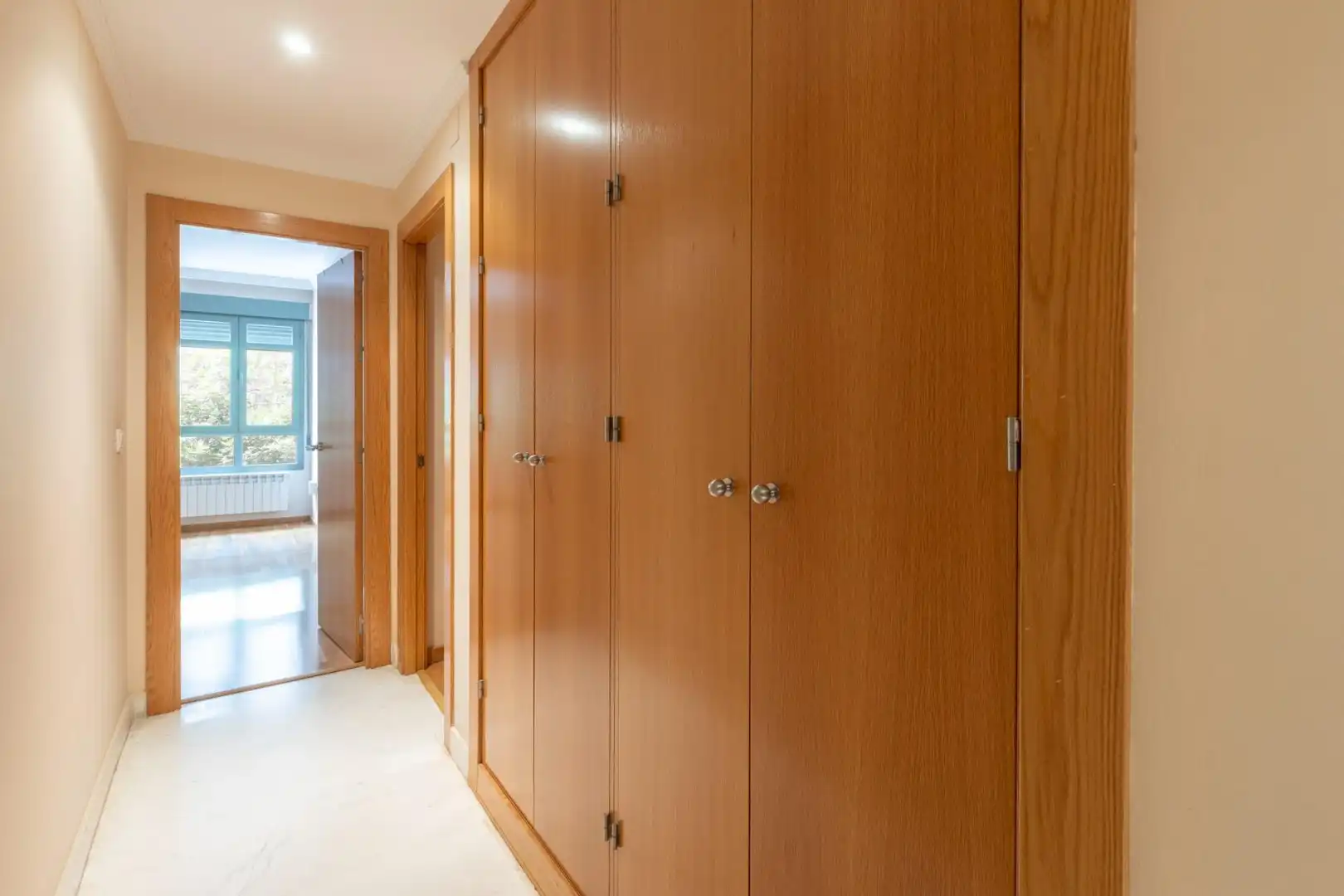 Flat for sale in Granada  with Air Conditioner and Heating