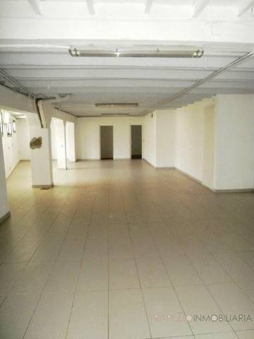 Nave industrial en Alquiler en  Catalunya en Centre