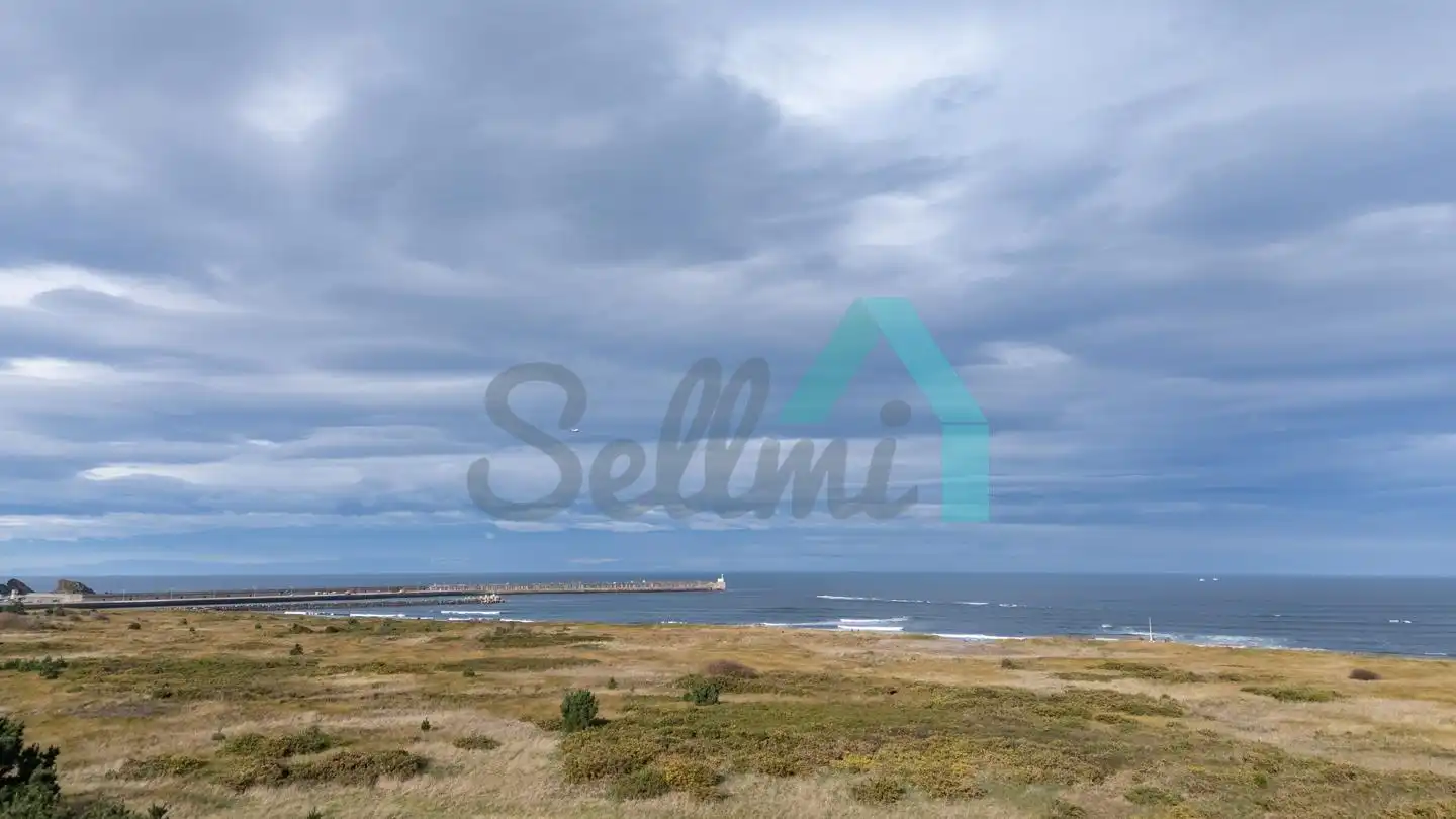 Casa o xalet en venda en Soto del Barco amb Jardí privat