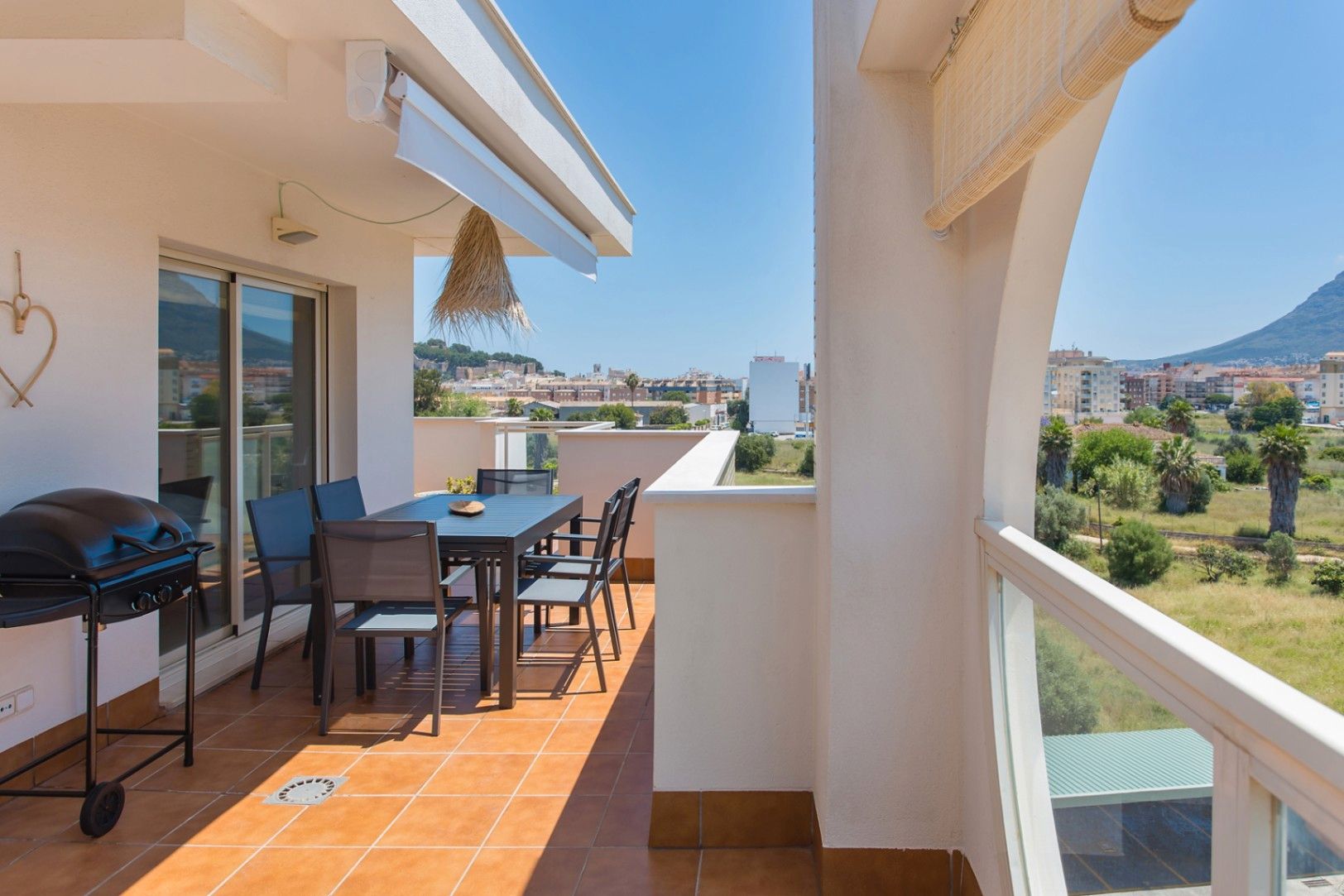 Terrassa de Àtic en venda en Dénia amb Aire condicionat, Calefacció i Jardí privat