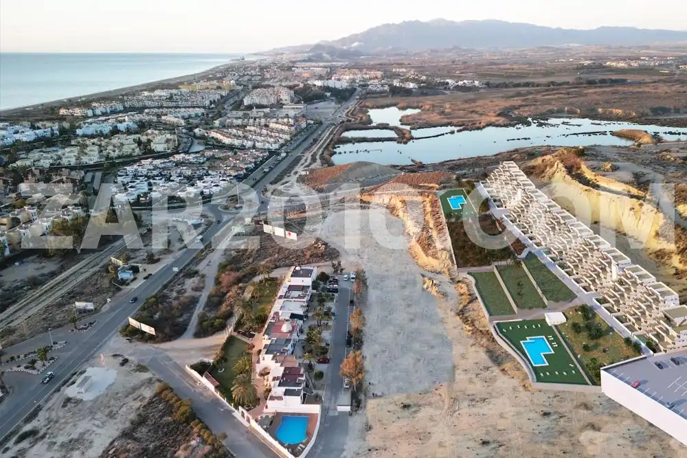 Apartamento con piscina en venta en Urbanización, imagen 4