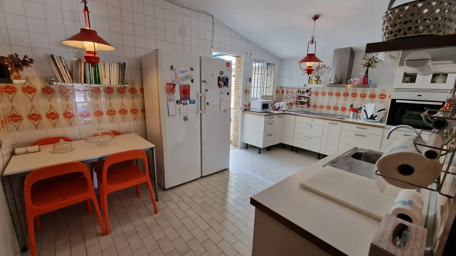 Kitchen of Detached homes for sale in El Puerto de Santa María  with Air Conditioner, Private garden and Storage room