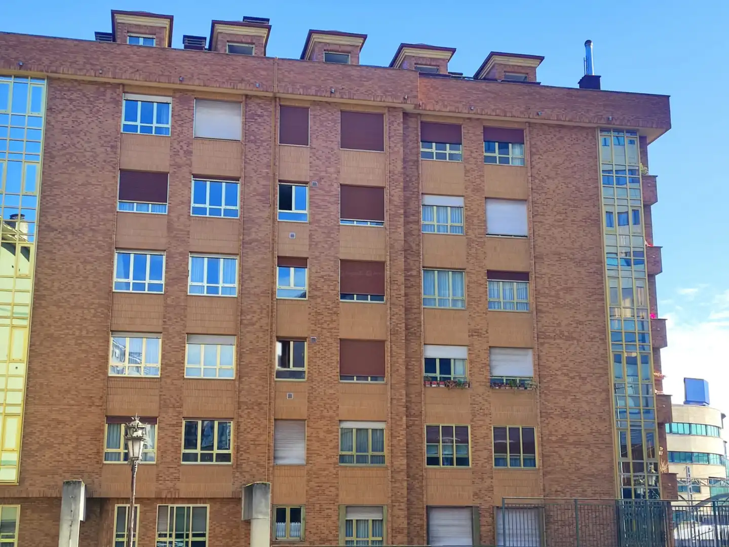 Gewerbefläche zum Verkauf in Oviedo - CL MONTE GAMONAL, imagen 2