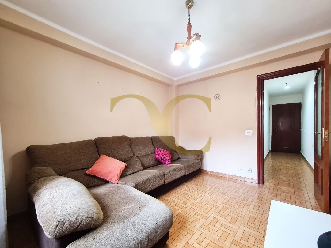Piso en venta en Calle Puerto de Tarna, Teatinos - Los Prados, Milán - Pumarín - Teatinos