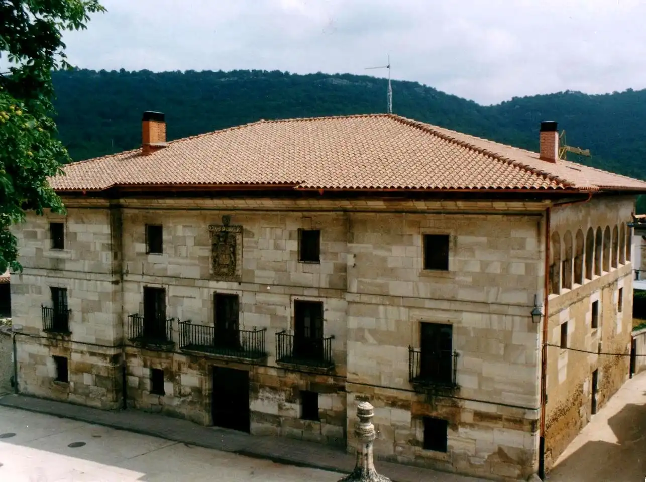 Vista exterior de Casa o chalet en venta en Arraia-Maeztu con Jardín privado y Terraza