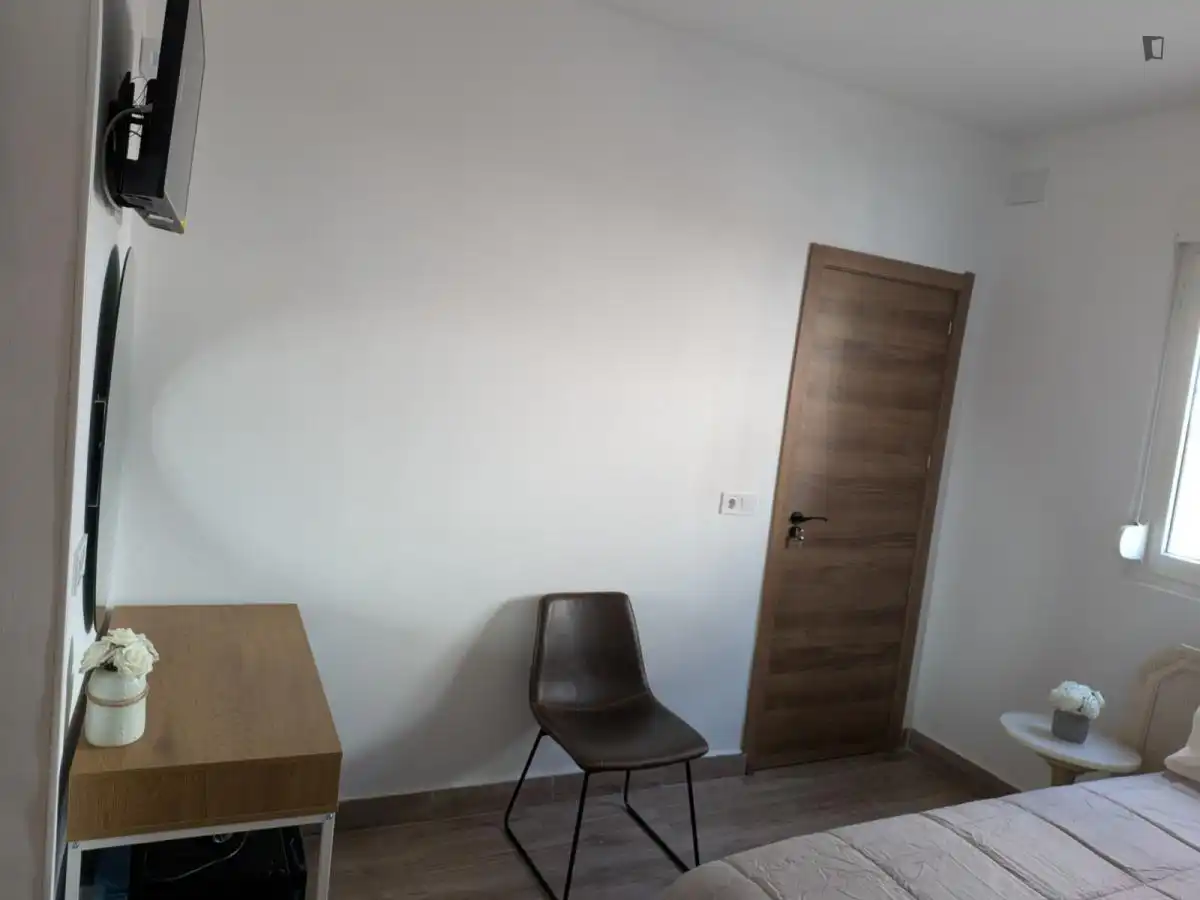 Habitación de Casa o chalet para compartir en Málaga con Aire acondicionado, Amueblado y Lavadora