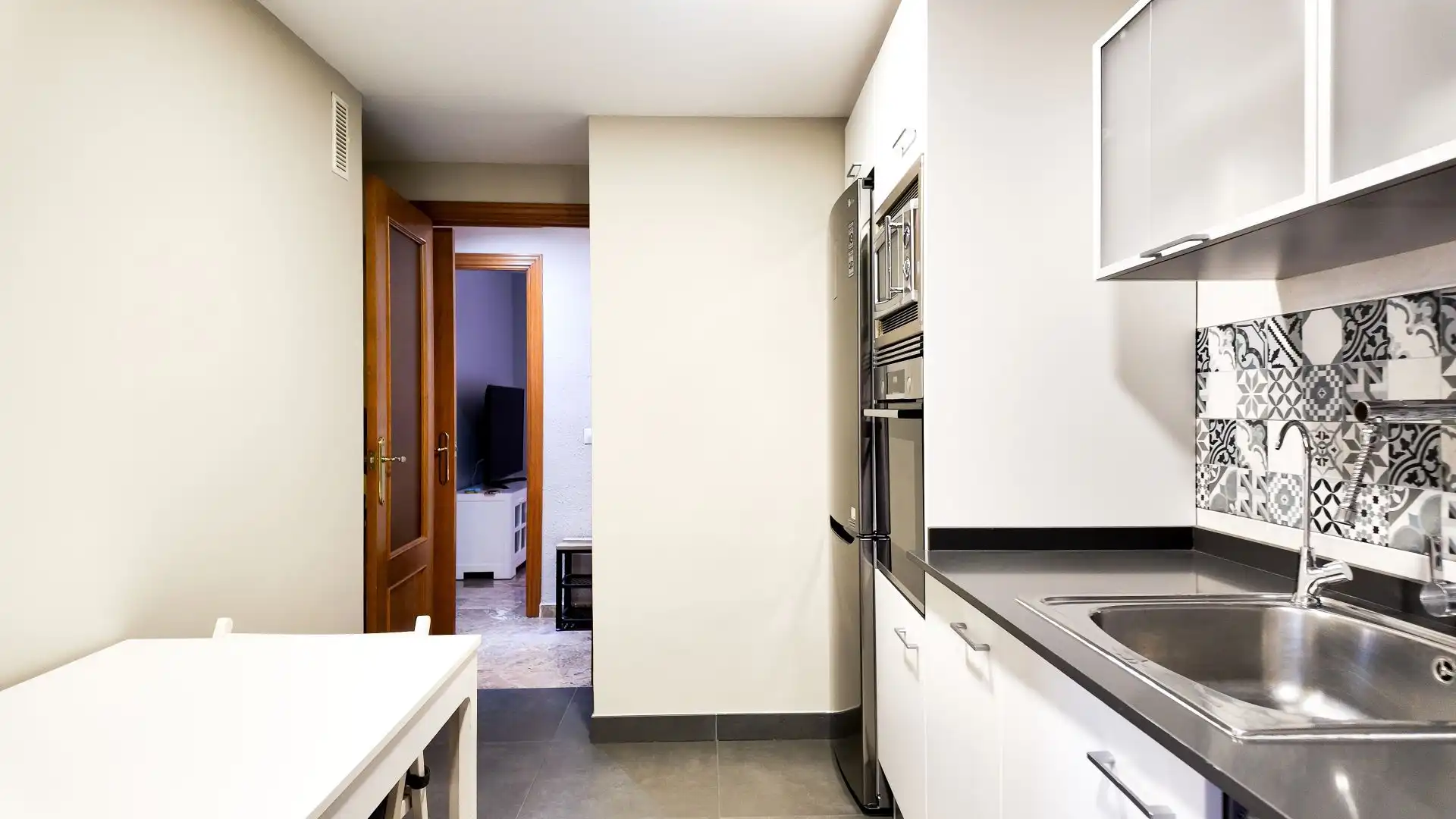 Cuina de Apartament de lloguer en Valencia amb Aire condicionat, Calefacció i Terrassa