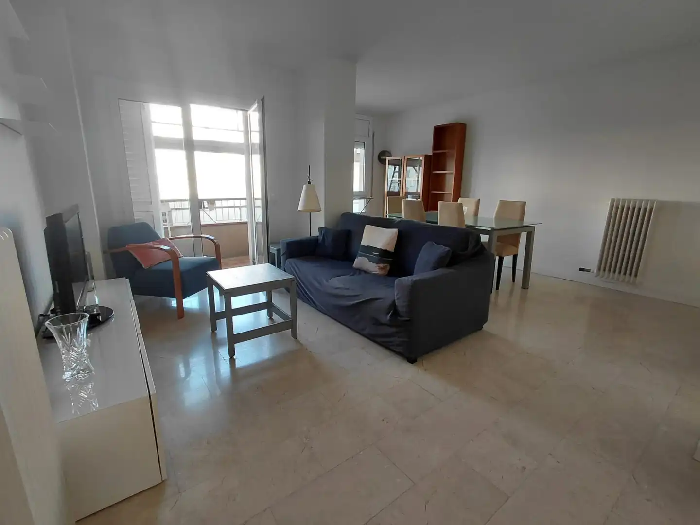 Living room of Flat for sale in Girona  with Heating, Terrace and Balcony