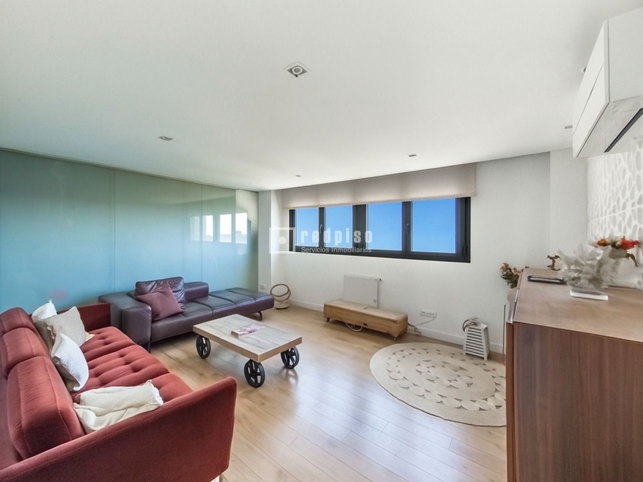 Living room of Flat for sale in Alcorcón  with Air Conditioner, Heating and Storage room