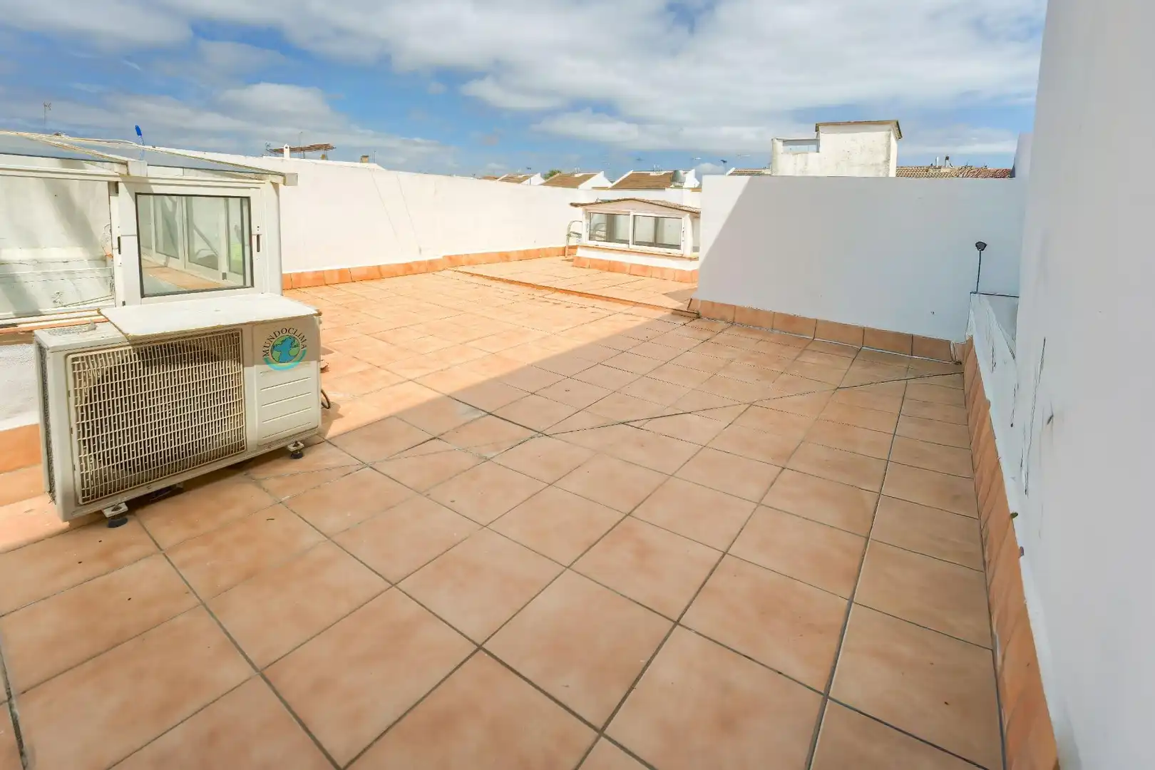 Terraza de Casa adosada en venta en Benacazón