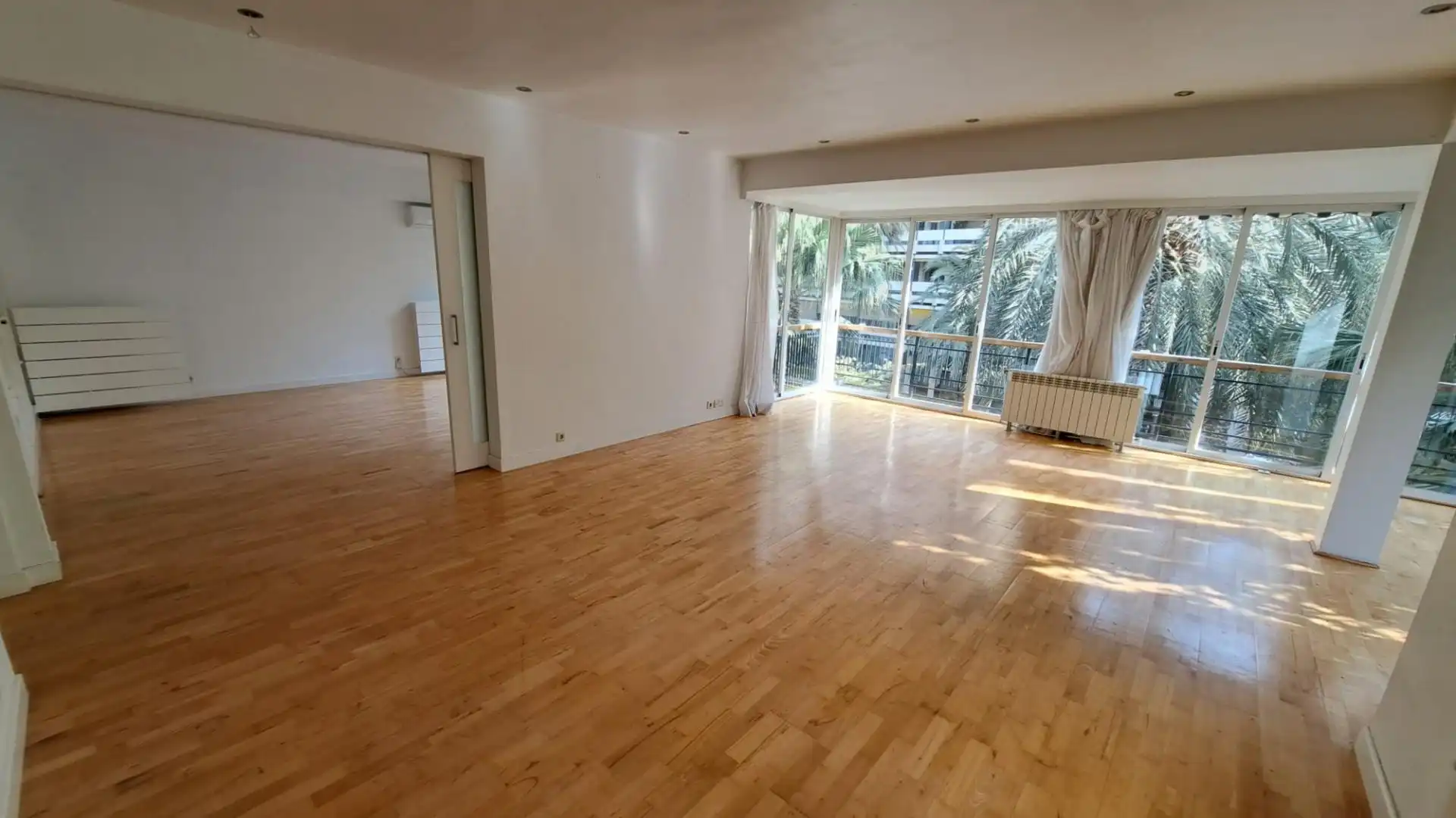 Vista exterior de Piso en venta en Valencia con Aire acondicionado, Calefacción y Jardín privado