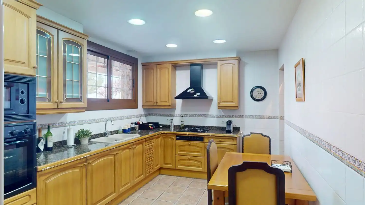 Cocina de Casa o chalet en venta en La Granada con Aire acondicionado, Calefacción y Terraza