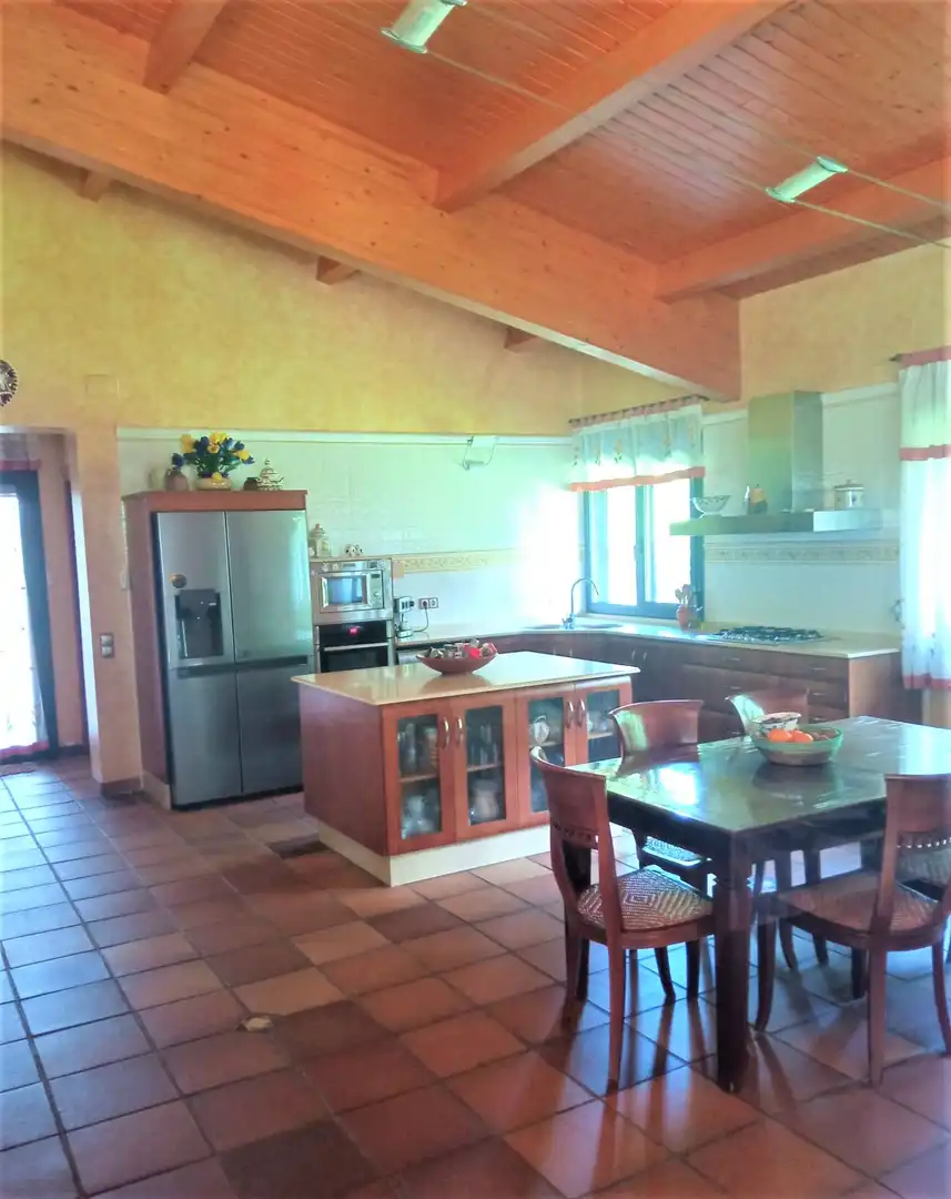 Kitchen of Houses for sale in Móra d'Ebre  with Air Conditioner, Heating and Swimming Pool