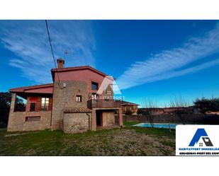 Vista exterior de Finca rústica de lloguer en Montmajor amb Calefacció, Jardí privat i Parquet