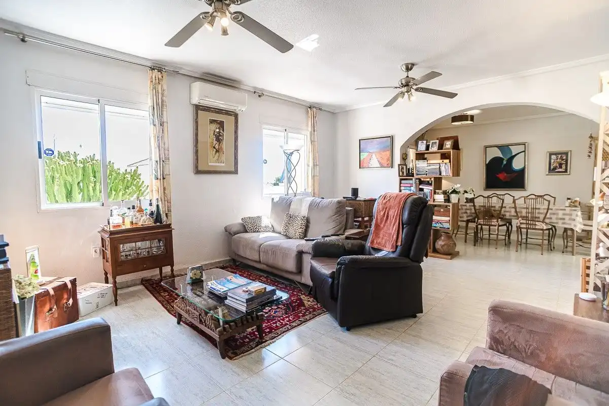 Sala d'estar de Apartament en venda en Orihuela