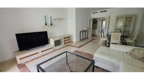 Foto 3 de Apartament de lloguer a La Alquería, Málaga