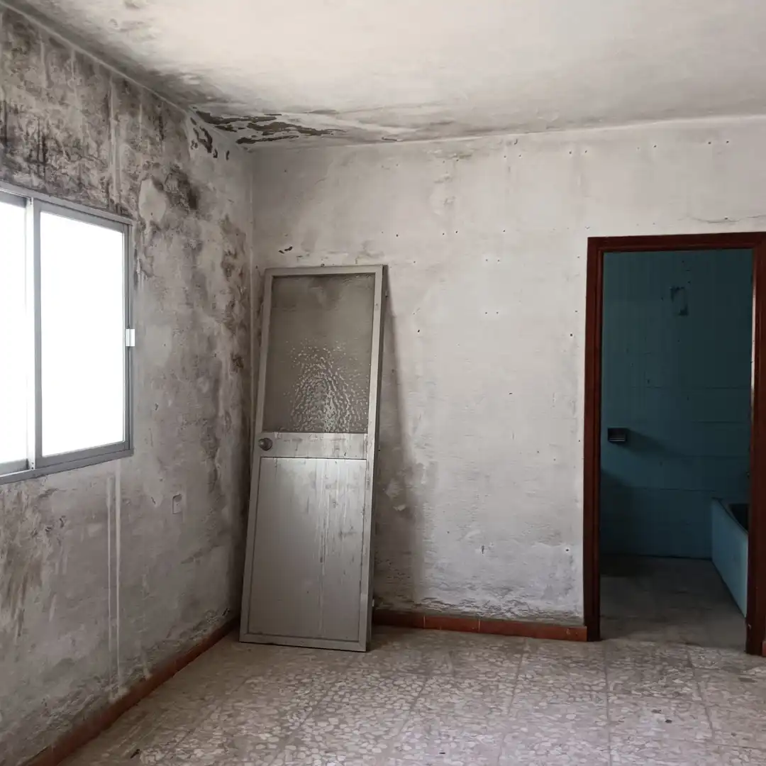 Detached house for sale in C/ Molares, imagen 3