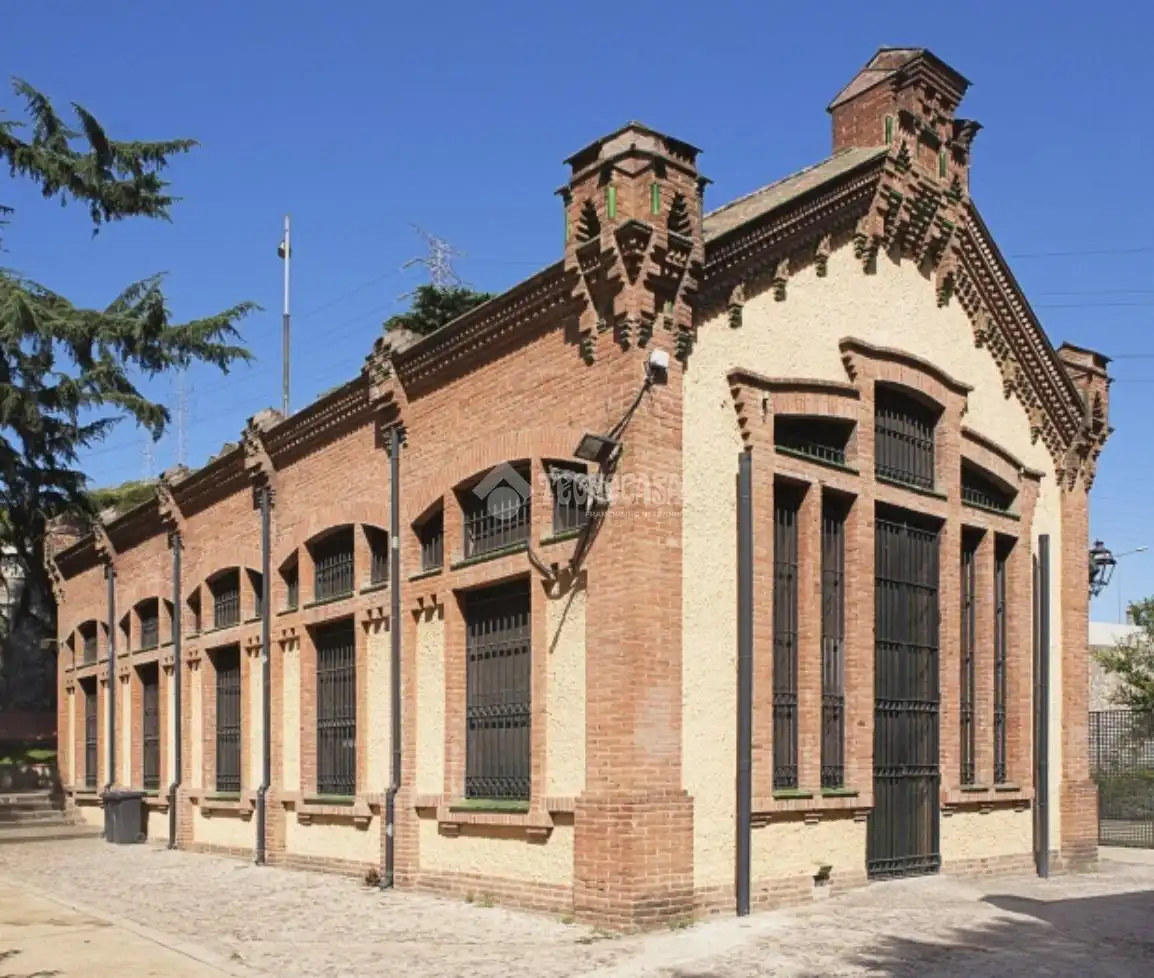 Vista exterior de Local en venta en Barcelona