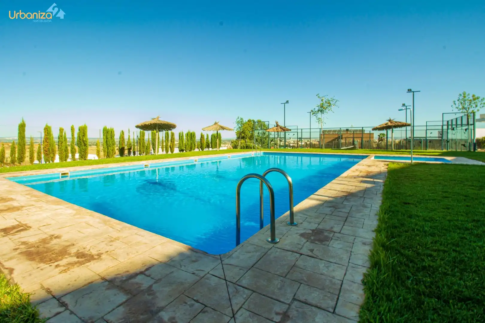 Piscina de Residencial en venta en Badajoz