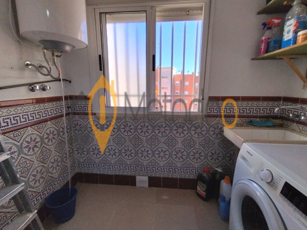 Cuina de Pis en venda en  Sevilla Capital amb Aire condicionat, Calefacció i Balcó