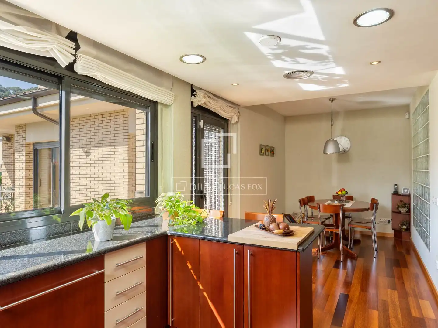 Kitchen of Houses for sale in Sarrià de Ter  with Air Conditioner, Heating and Private garden