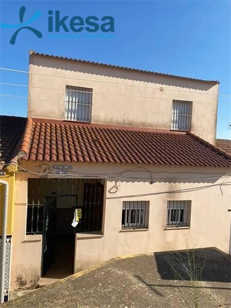 Single-family semi-detached for sale in Tharsis