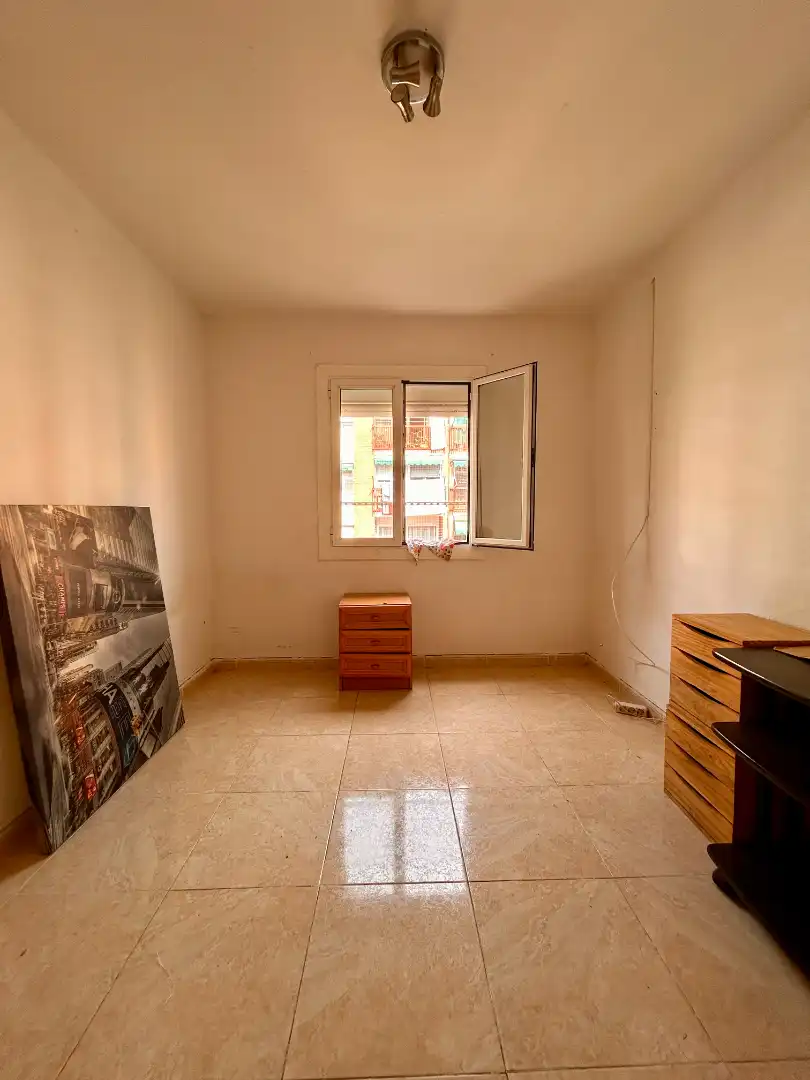 Habitación de Piso en venta en Mataró con Calefacción y Balcón