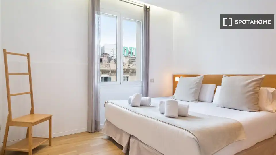 Bedroom of Flat for rent in Barcelona  with Air Conditioner, Heating and Furnished