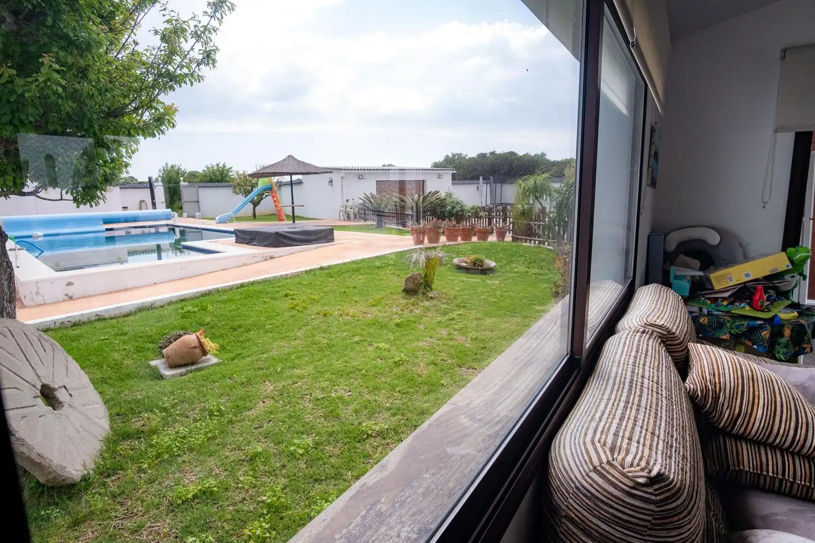 Villa con piscina in vendita a Las Lagunas - Campano, imagen 2