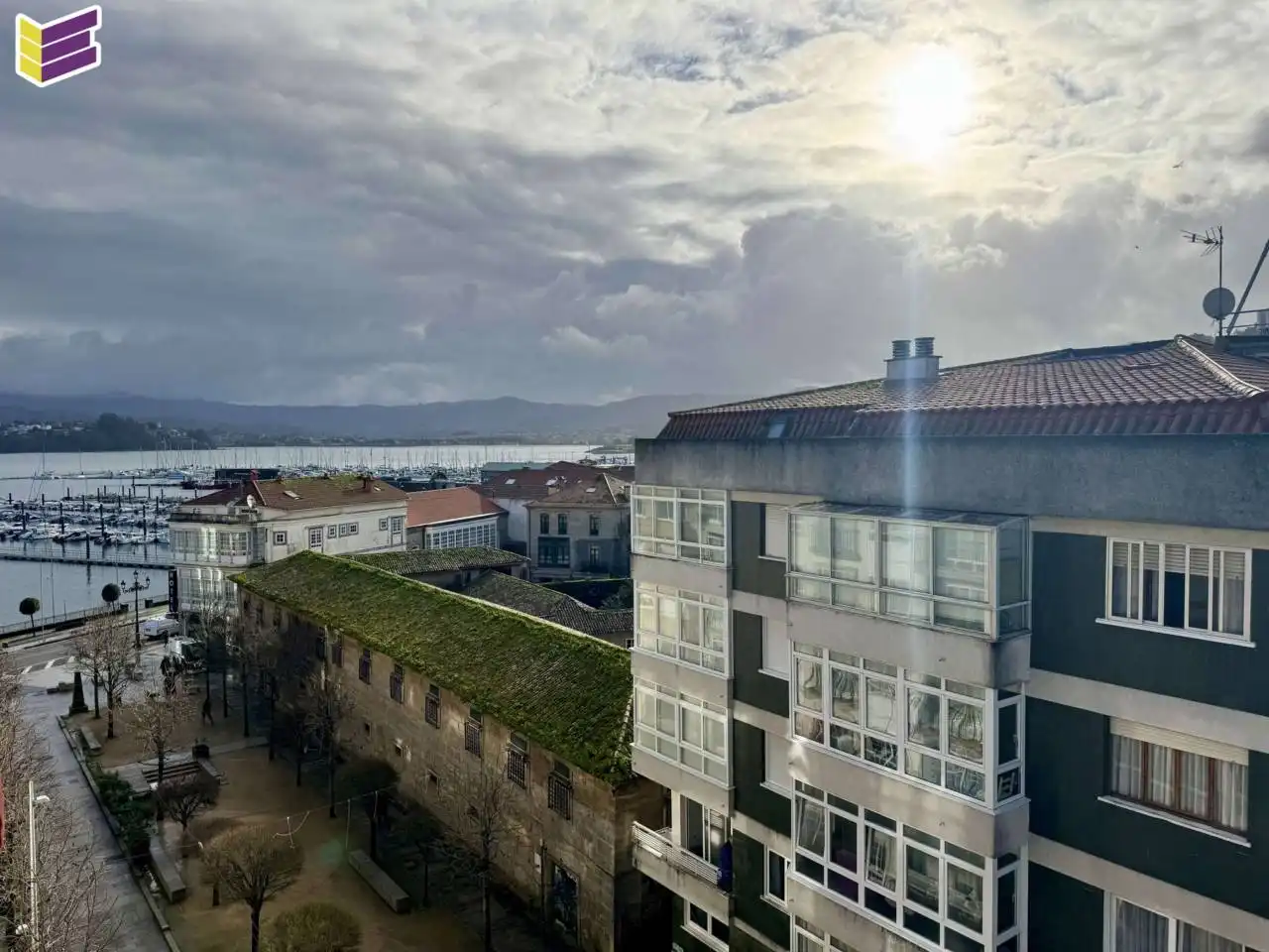 Vista exterior de Piso en venta en Baiona con Calefacción, Parquet y Amueblado