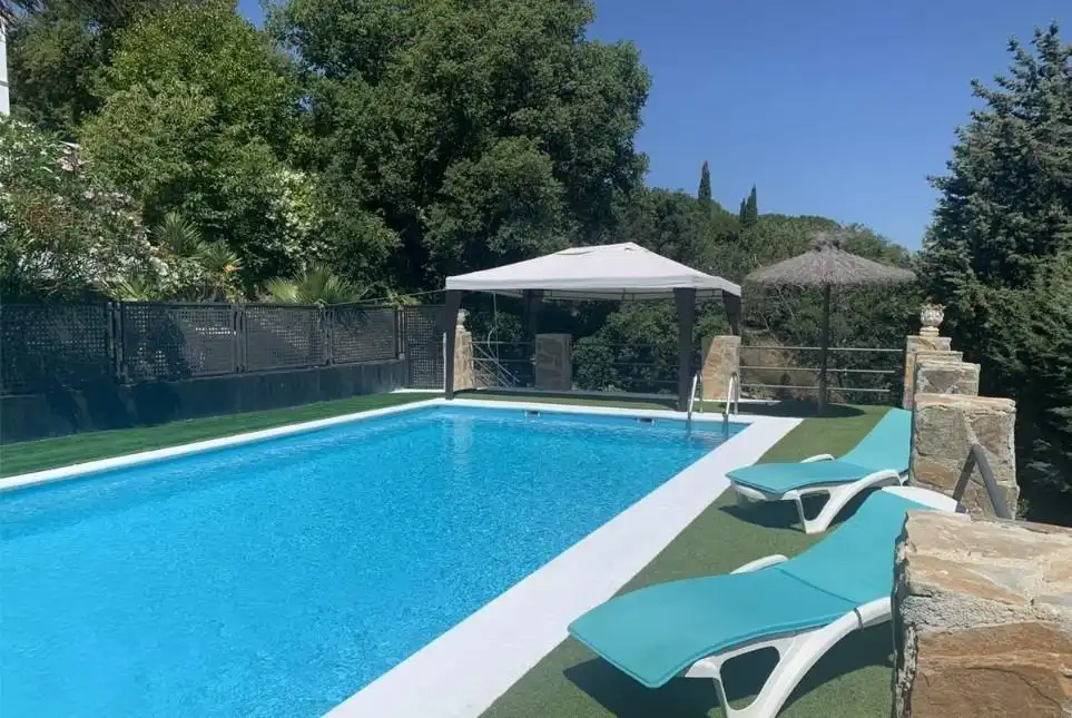 Piscina de Casa o chalet en venta en Cáceres con Aire acondicionado, Calefacción y Jardín privado