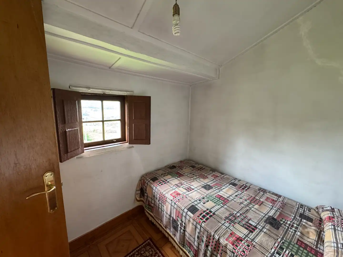 Habitación de Finca rústica en venta en Candamo con Calefacción, Trastero y Amueblado