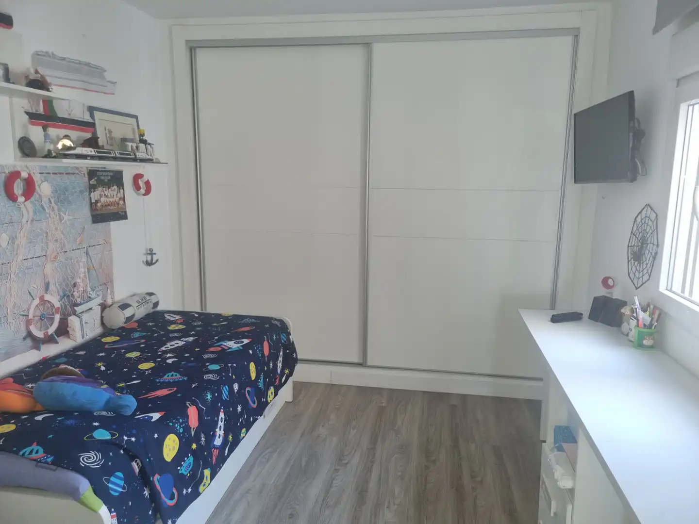 Habitación de Casa adosada de alquiler en San Fernando con Aire acondicionado, Calefacción y Jardín privado
