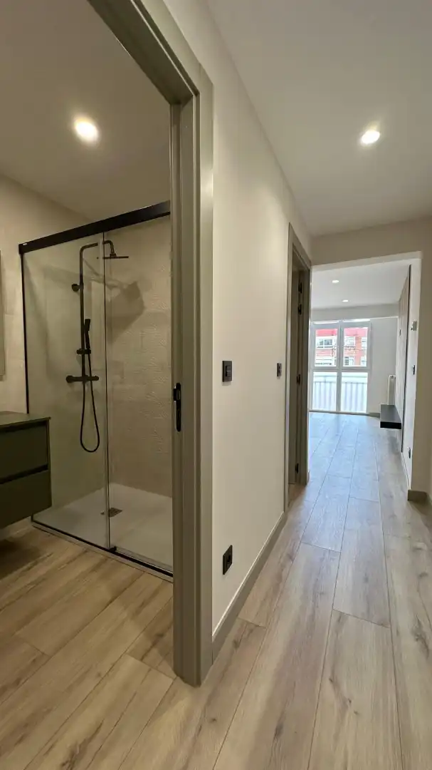 Baño de Piso en venta en Burgos con Calefacción, Parquet y Amueblado