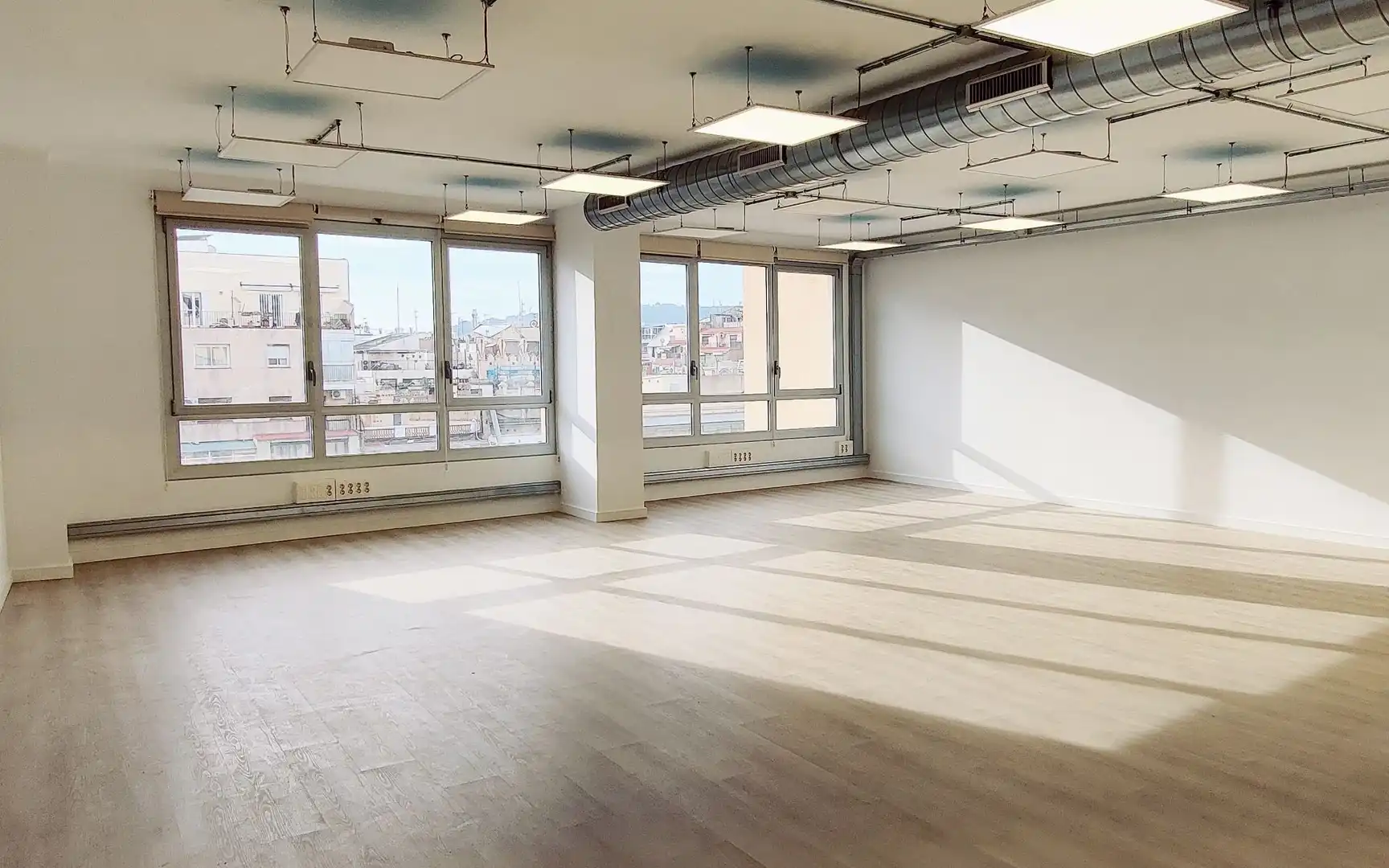 Office for rent in Eixample